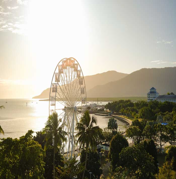 Gold Coast & Cairns - Best of Queensland